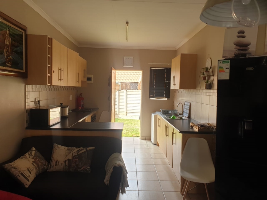 2 Bedroom Property for Sale in Midway Free State